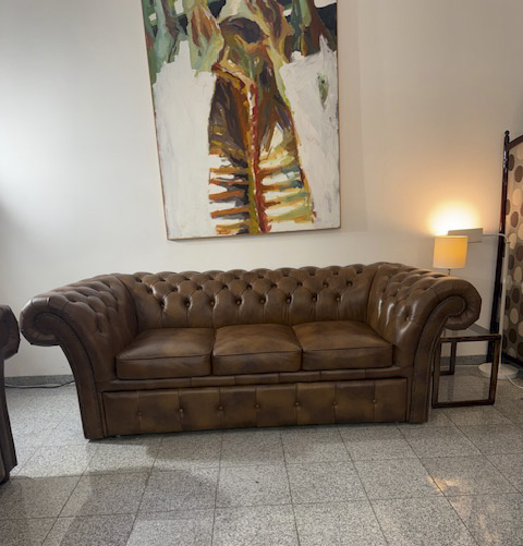 Chesterfield Windchester 3er Schlafsofa Antikgold